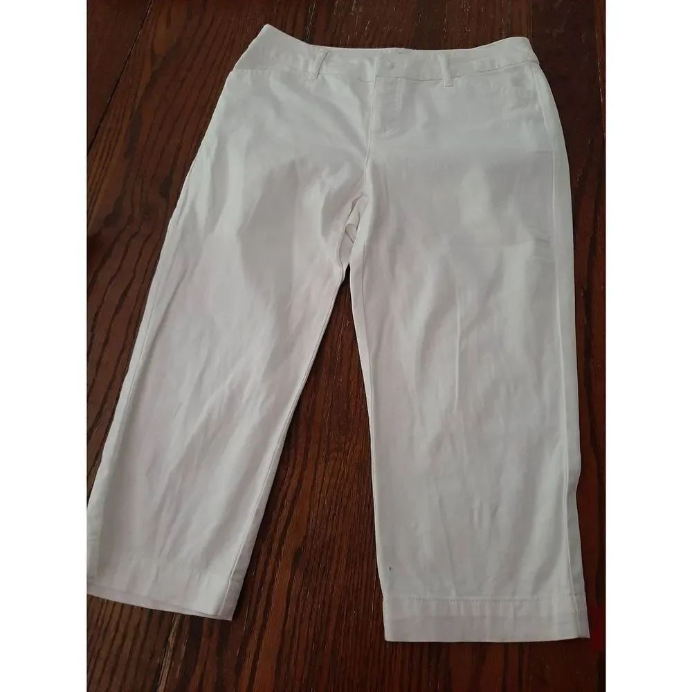 Size 4 St Johns Bay White Off White Mid Rise Capri Bermuda Pedal Pushers Skimmer